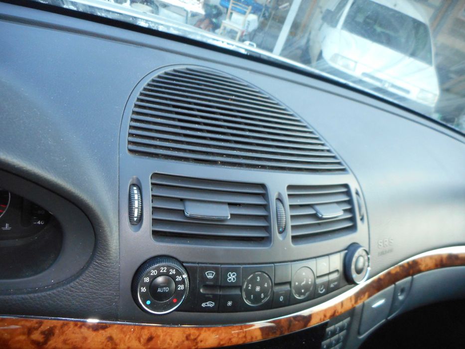 Решетки капачки капаци решетка от Мерцедес