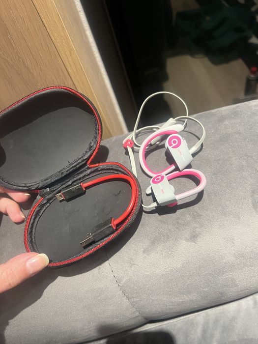 Beats наушники