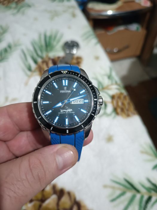 Vând două superbe ceasuri din colecția personală