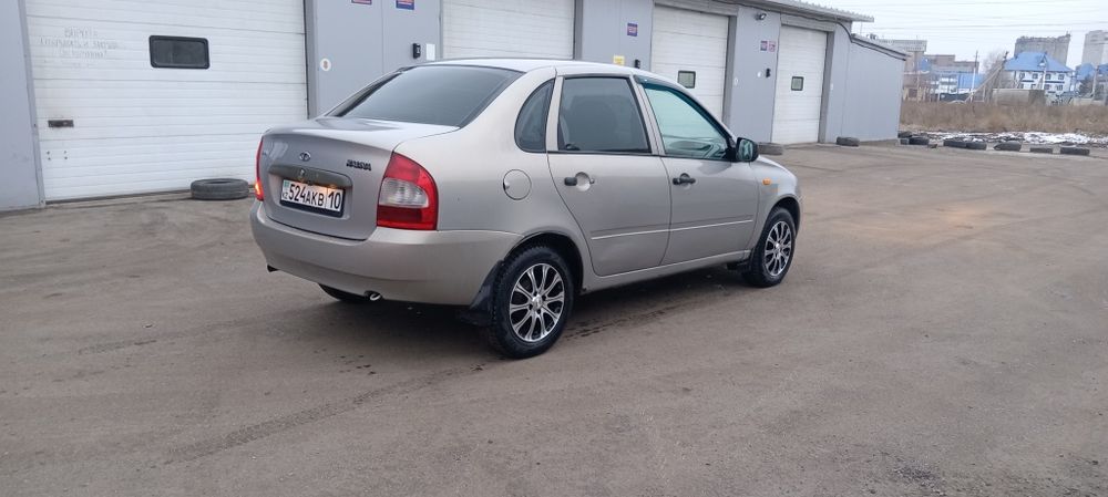 Продам Ладу Калину