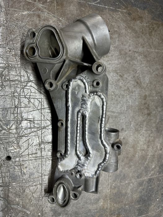 Теплообменник. Корпус масляного фильтра.