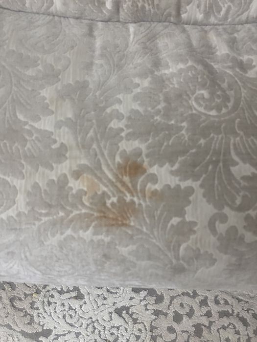 Диван Б/у 2 дивана и 1 кресло