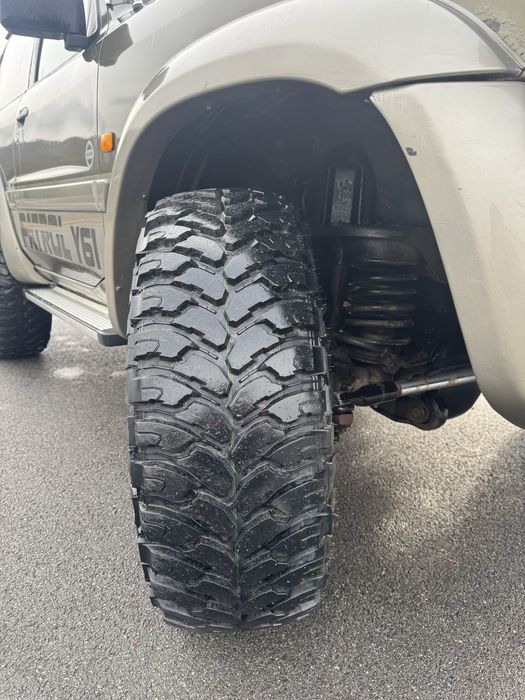 Patrol Y61 2.8 autoutilitara 4 locuri