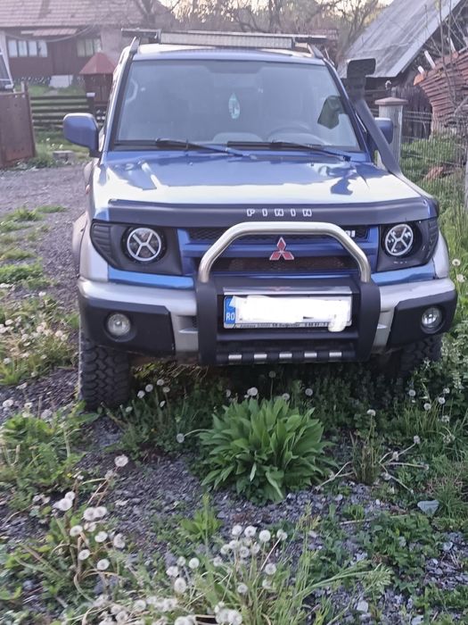 Mitshubishi pajero pinin