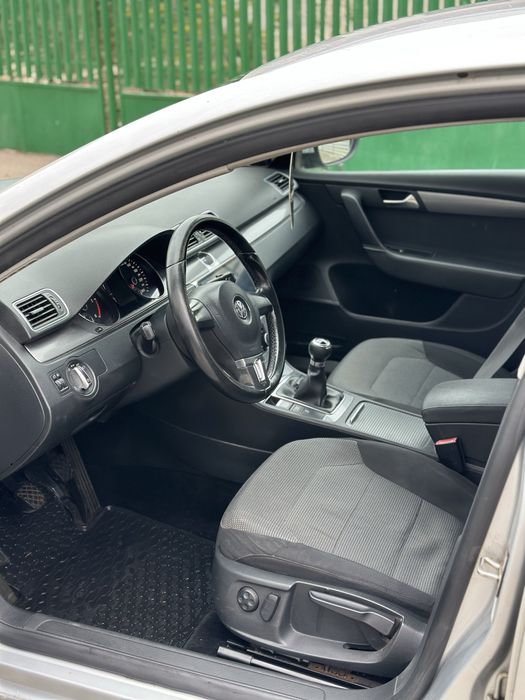 Passat B7 - 2.0 tdi - 140 CP - 2011 - E5 - BlueMotion - Navi - Clima