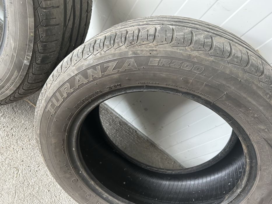 Комплект летни гуми Bridgestone 215/55R16