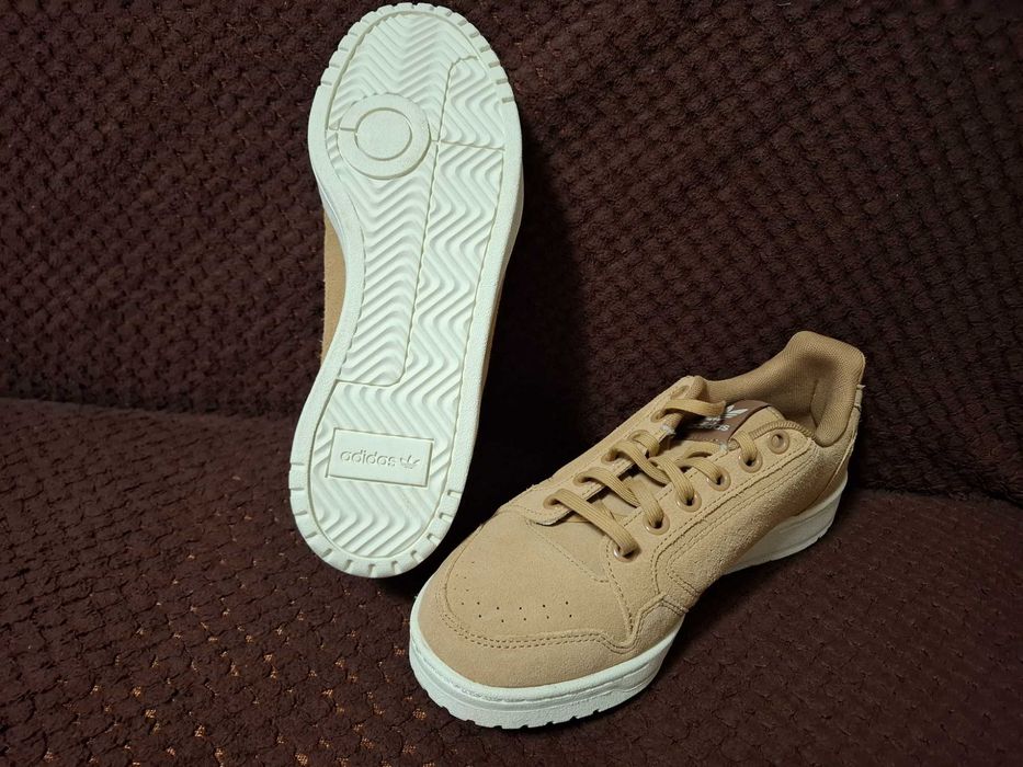 adidas NY 90
Cardboard Alumina 95 лева/ 48.57€ Маратонки Адидас