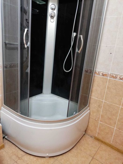 Продам душевую кабинку б/у