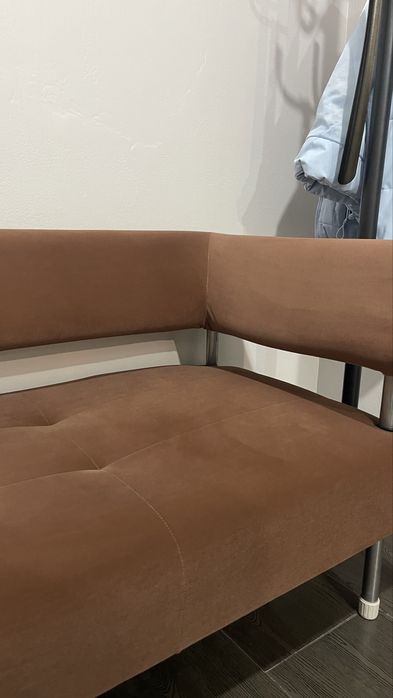 Продам диван в отличном состоянии