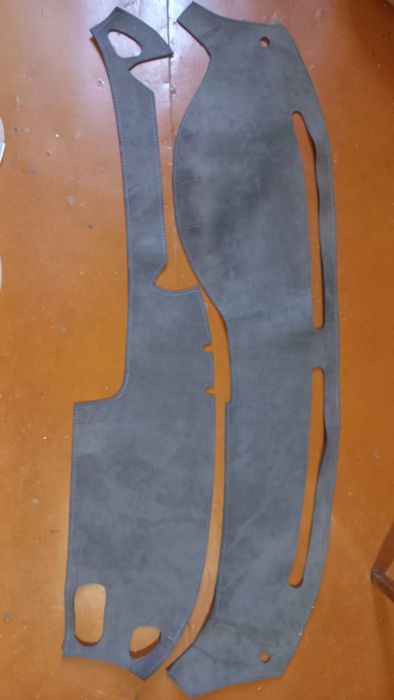 Продам накидка на панель Мазда Кронус