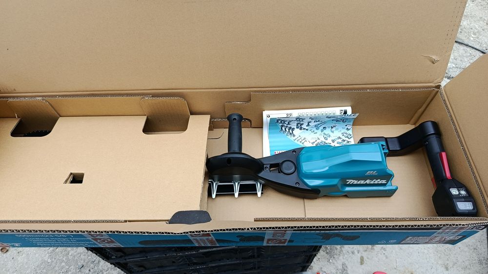 Foarfeca gard Makita duh604sz NOU