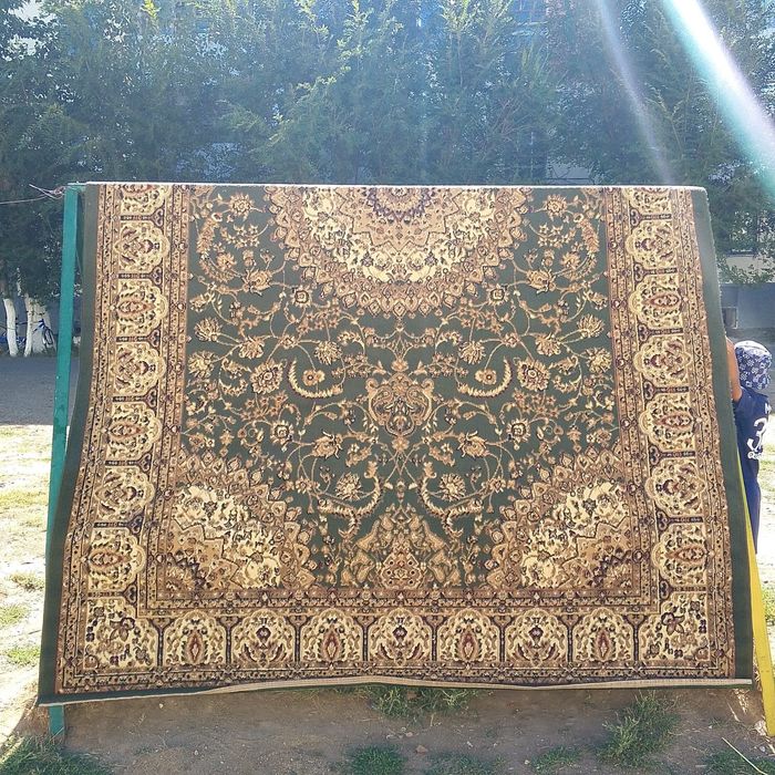 Продам Ковёр хороший