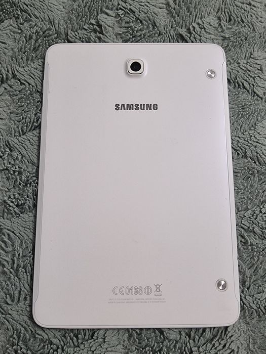 Vand tableta Samsung T714