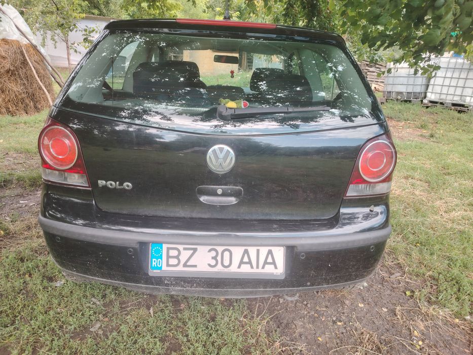 Vând sau schimb Volskwagen Polo