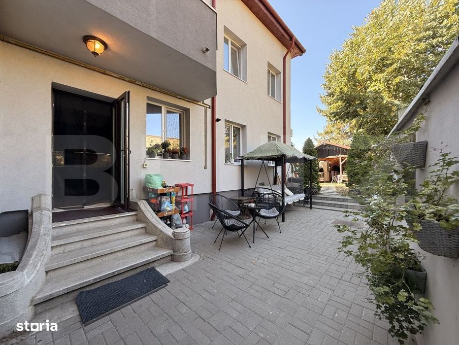 Casa S + P + E + M 232 mpu, 238 mp teren cu foisor, Centru