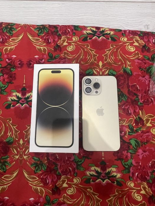 Продам айфон 14 про макс