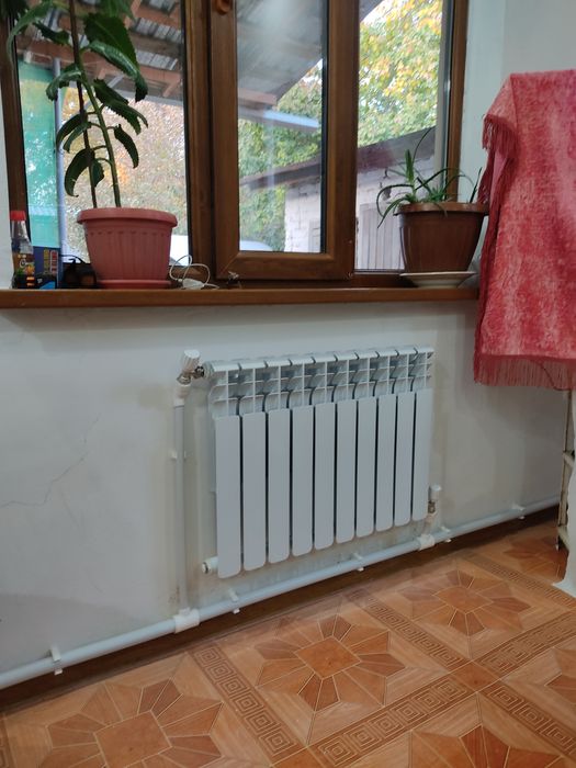 Установка двухконтурных котлов , радиаторов, теплый пол, коллекторов.