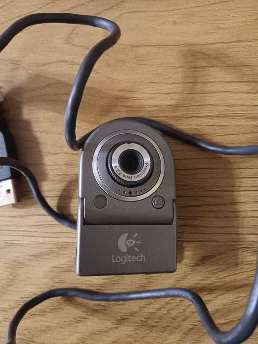 Logitech уеб (web) камера