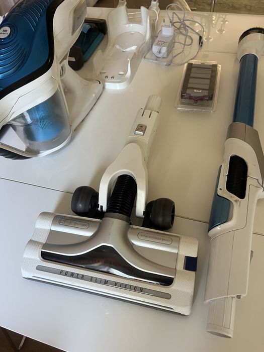 Aspirator vertical Rowenta Air Force Flex Aqua RH9490 W0