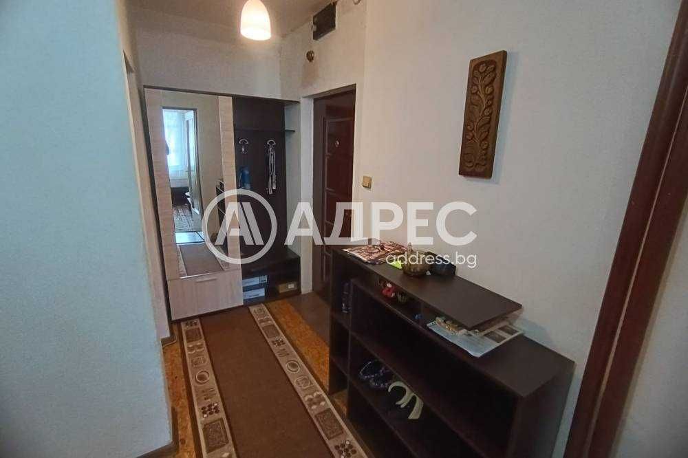 Дава се под наем Двустаен апартамент в Разград, Център - 63 кв.м за 38250 € - Снимка #6