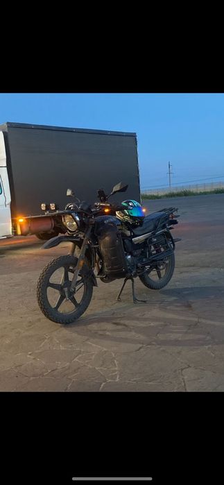 Продам мотоцикл GSX 200