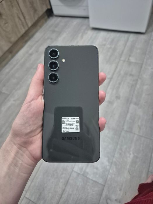 Продам Самсунг С 24 Фе