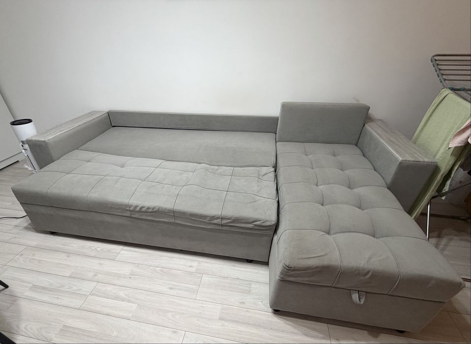 Продам диван двухспальный