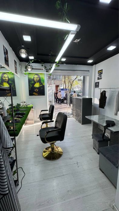 Улица Амира Темура Диснейленд Бадамзар 1 линия