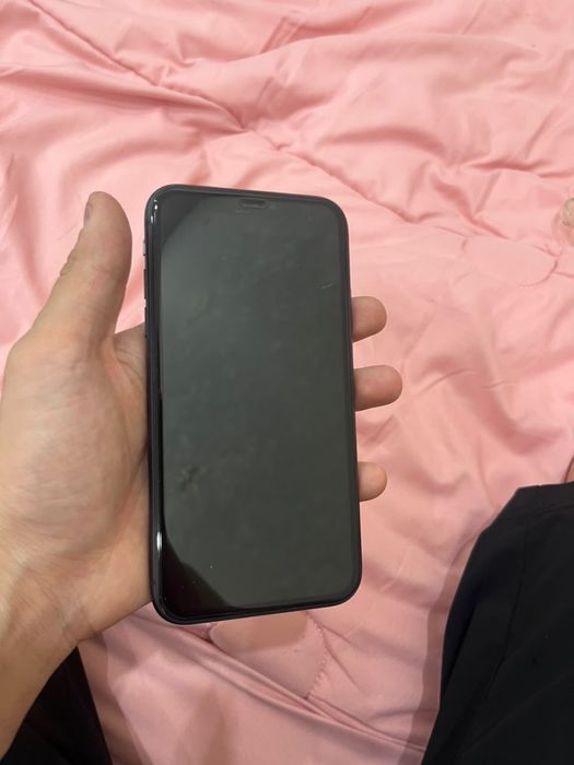 Продам Iphone 11, 64gb
