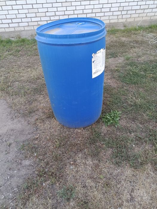 Продам бочки 200 л