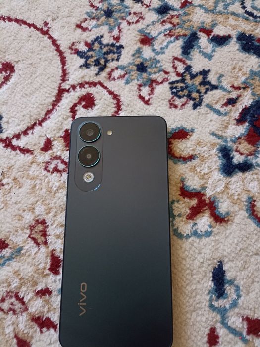 Vivo Y04 / Виво У04