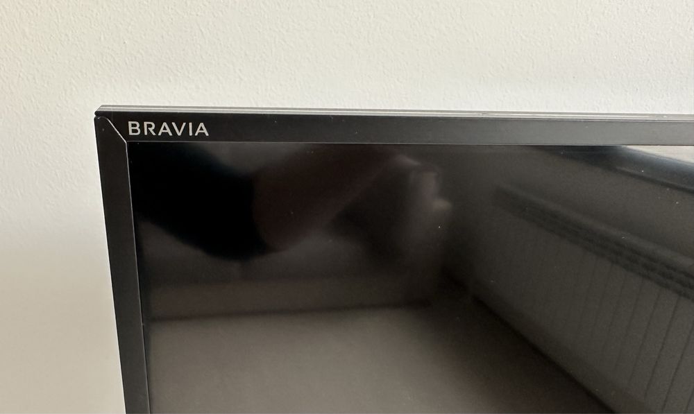 Продам Smart TV Sony Full HD 43’