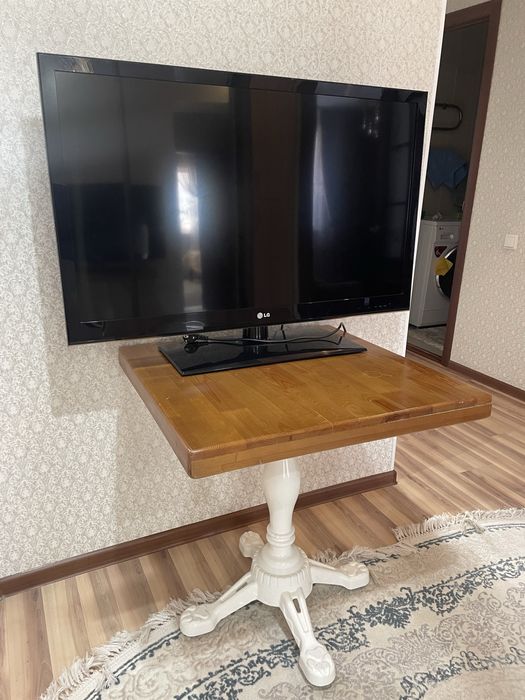 Продаю Телевизор LG