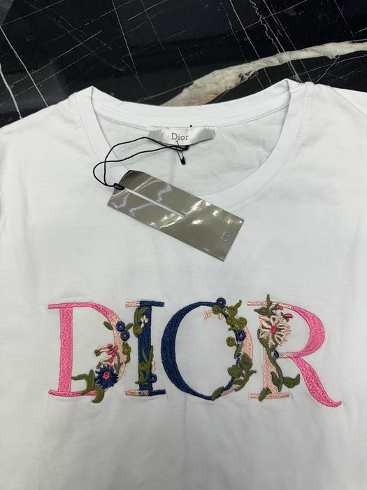 Женская Футболка и Юбка-шорты