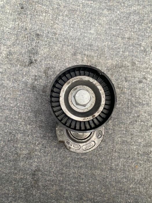 Vând  Motor 2.0TDI