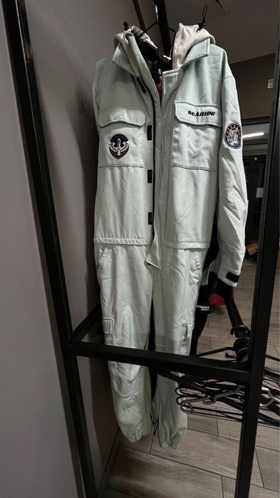 Горнолыжные комбенезоны