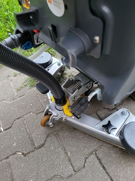 Taski swingo 455 B / Masina de spalat pardoseli.