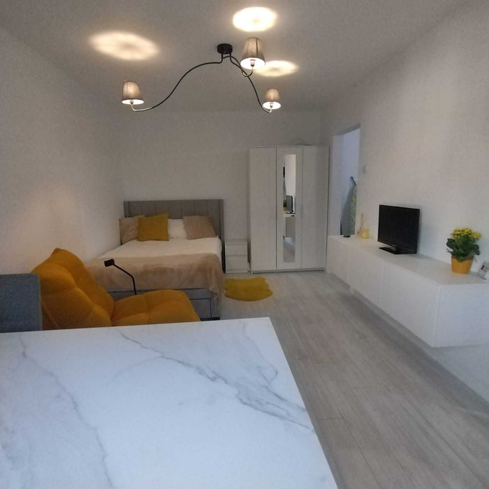 Inchiriez / RENT garsoniera in Zorilor, str. Ciresilor, langa UMF