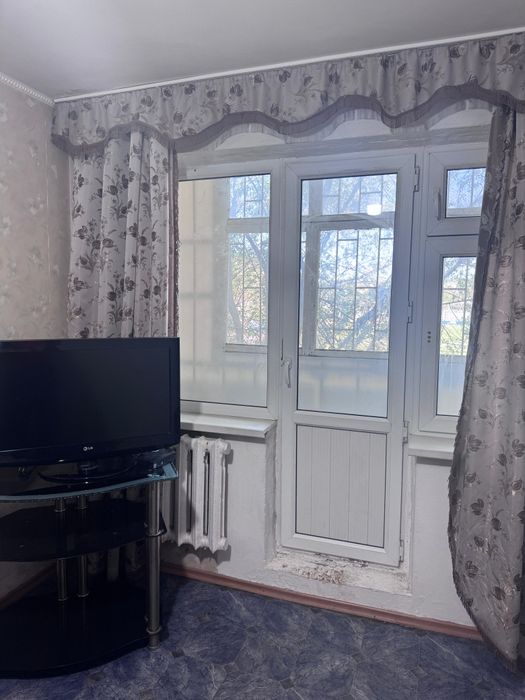 Продам 1 к кв на 2 этаже