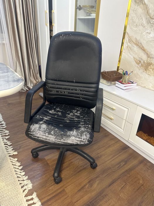 Ofisniy kreslo 50000
