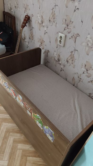 Приставная кроватка детская