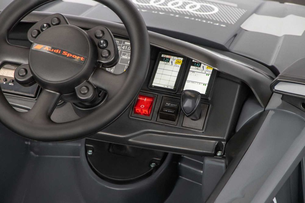 Masinuta electrica pentru copii Audi RS Q E-tron 2x 40W 12V 7Ah