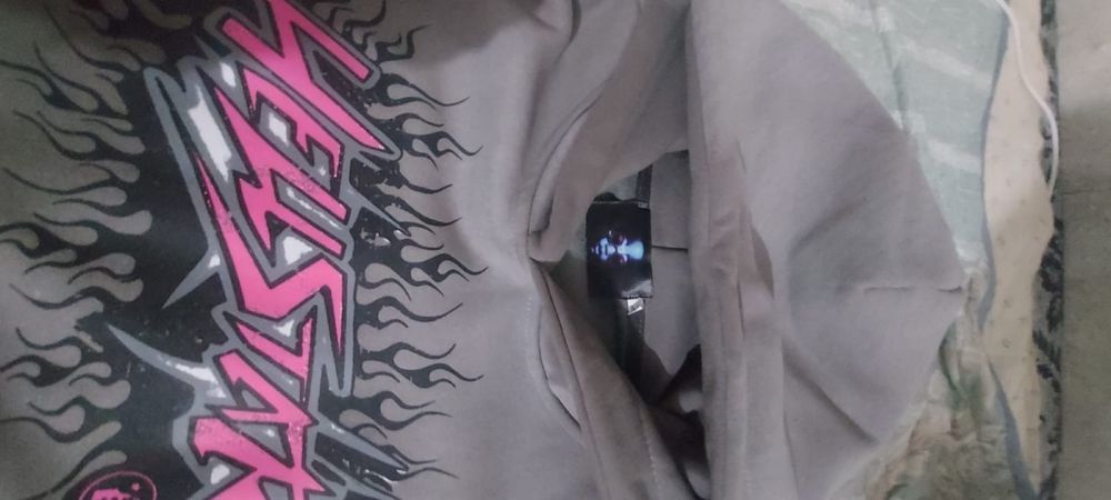 Обменяю кофту HellStar