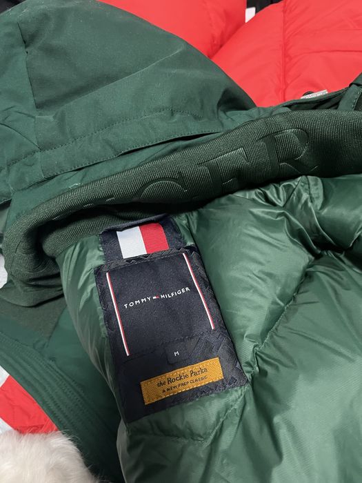 Geaca tommy , noua marimea m