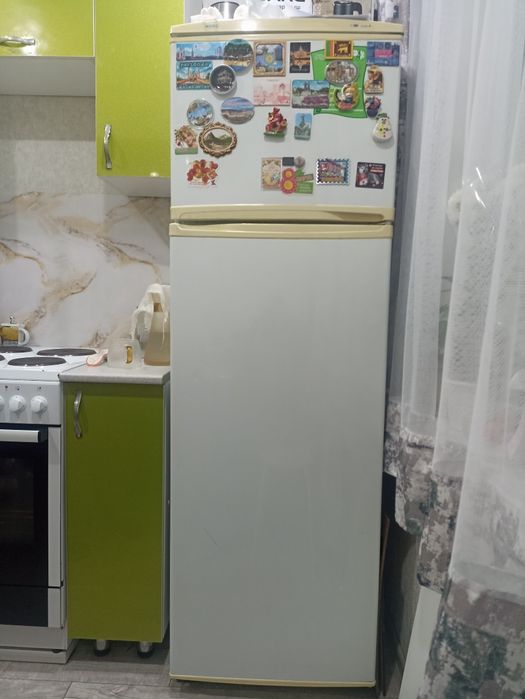 Продам холодильник