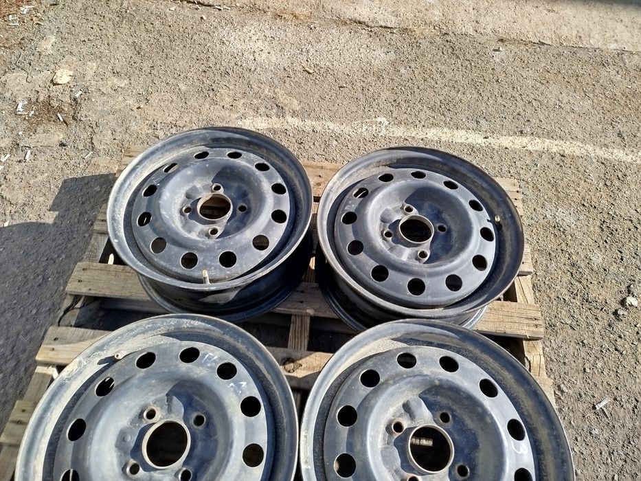 15 цола 4 х 114,3 Хюндай Соната / КИЯ / Митсубиши - 6 инча / ЕТ 46