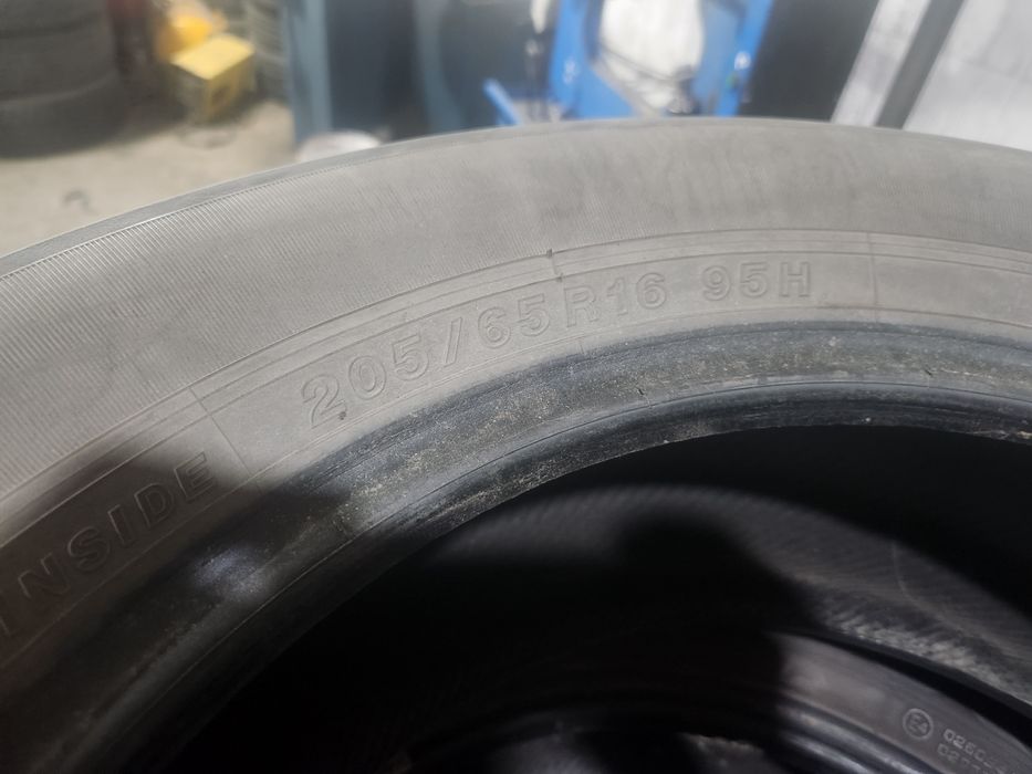 Автошины бу 16R YOKOHAMA