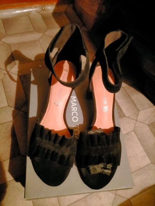 Продам туфли (40 размер)