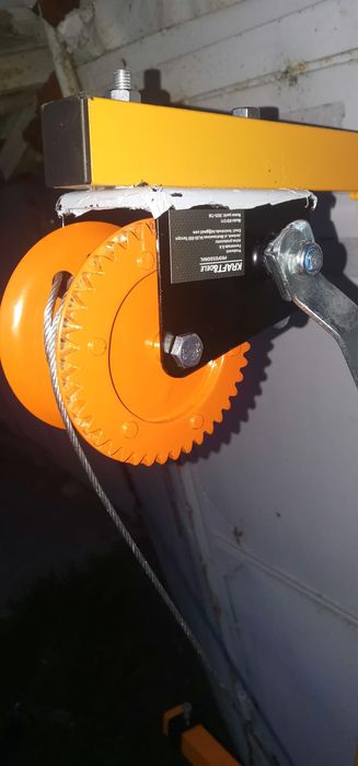 Macara/Dispozitiv de ridicat unitate exterioara aer condiționat