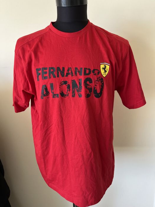Tricou Ferrari , autentic , impecabil